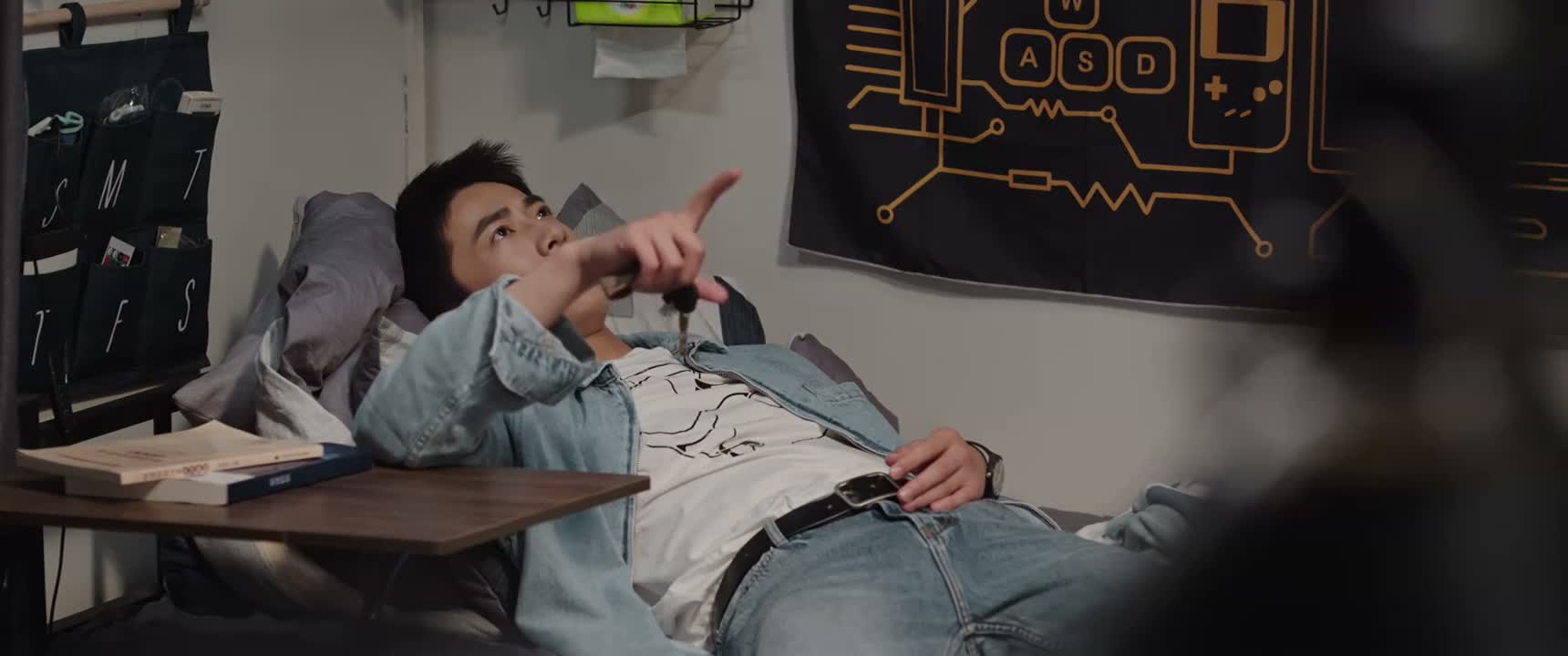 我得努力赚钱