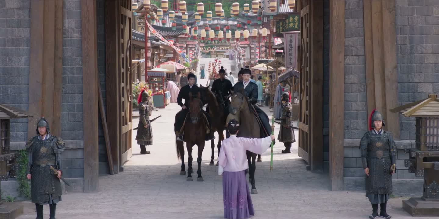 你压根就不是去查案