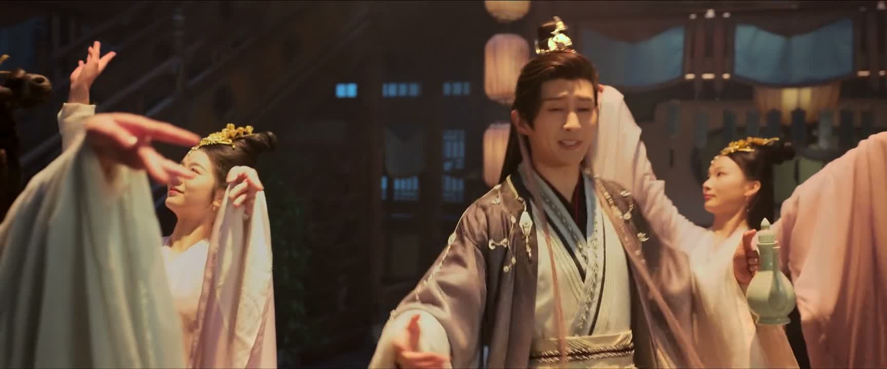 风催稻熟金盏摇
