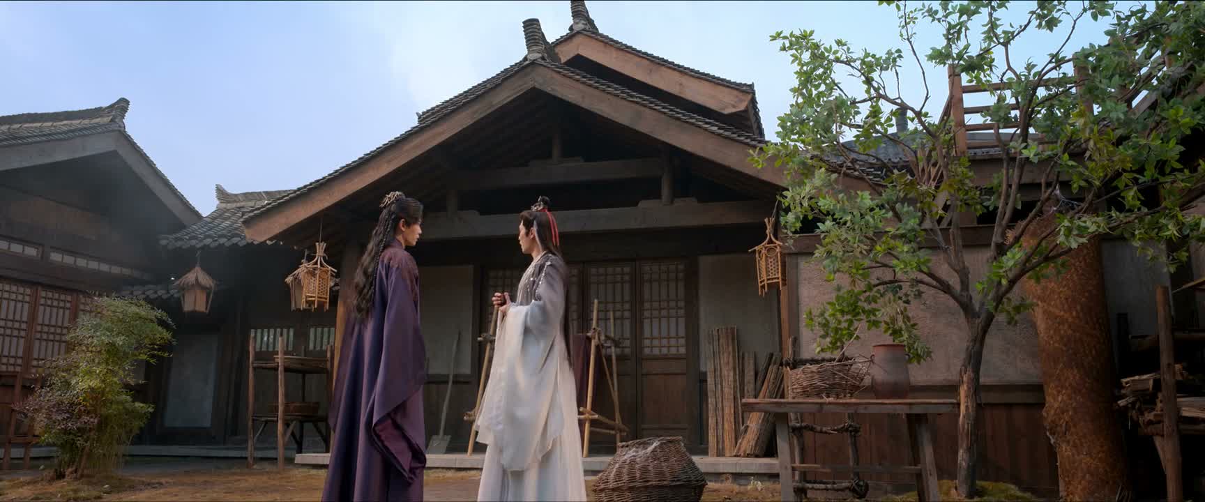 她和你也就几面之缘吧