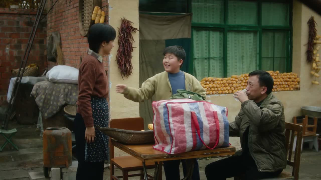 俺爹惦记咱俩