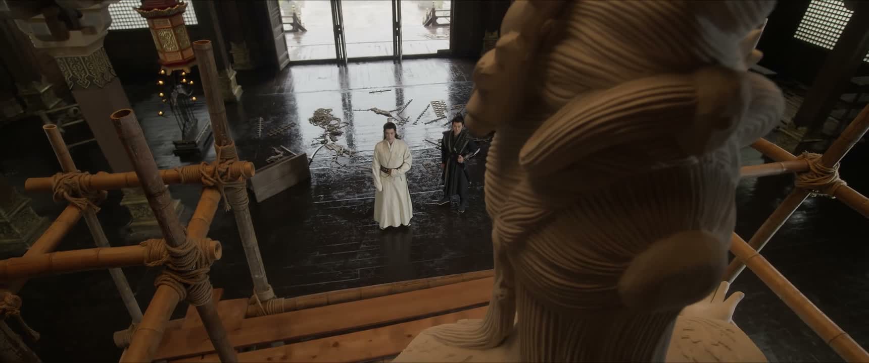确实是以一敌十 神勇无比
