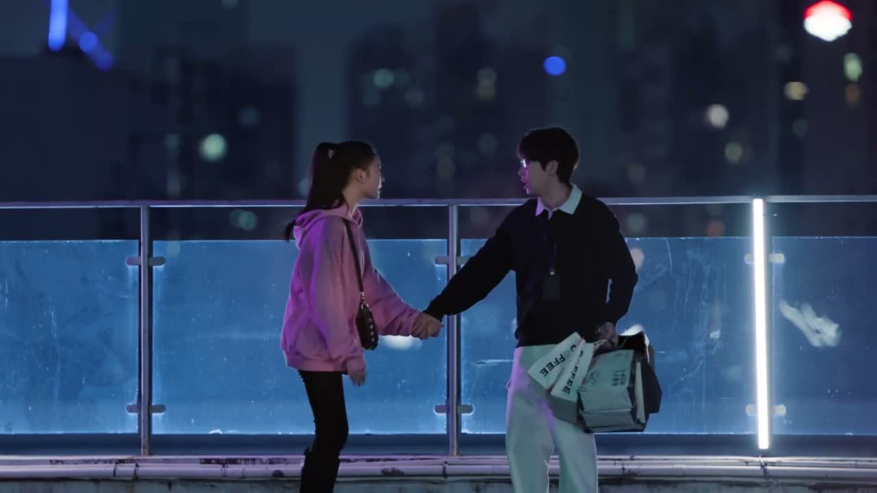 你到底为什么跑来天火 你在这做什么