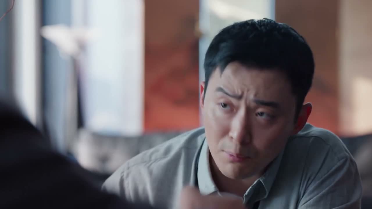 他被我问得 那是 哑口无言 无地自容啊