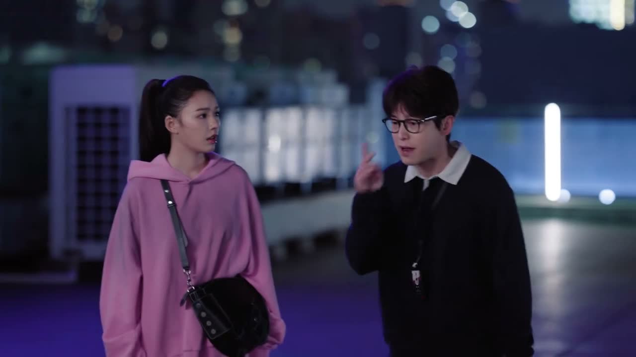 我告诉你每一次忘带 我都要扣半天工资