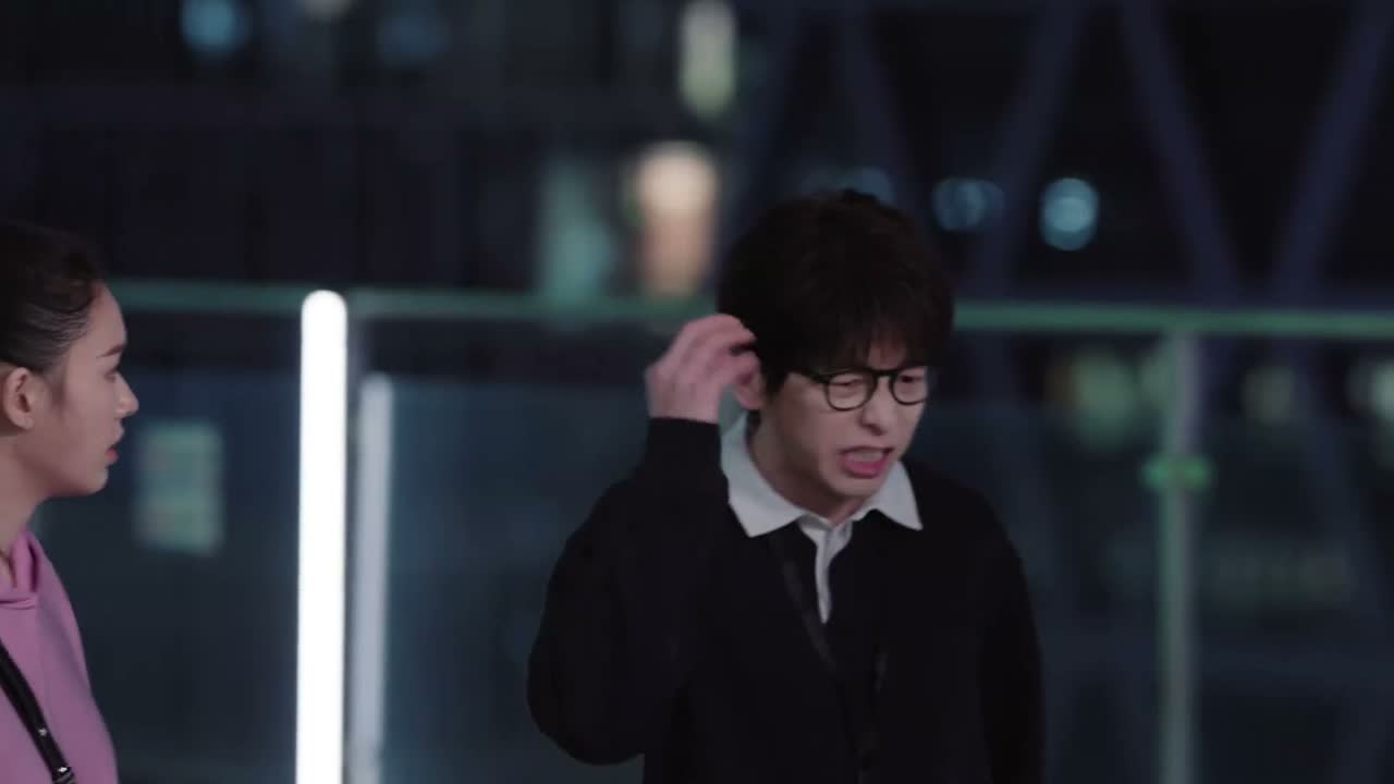 我这几天熬夜 我熬得脑子都笨了 根本不记得