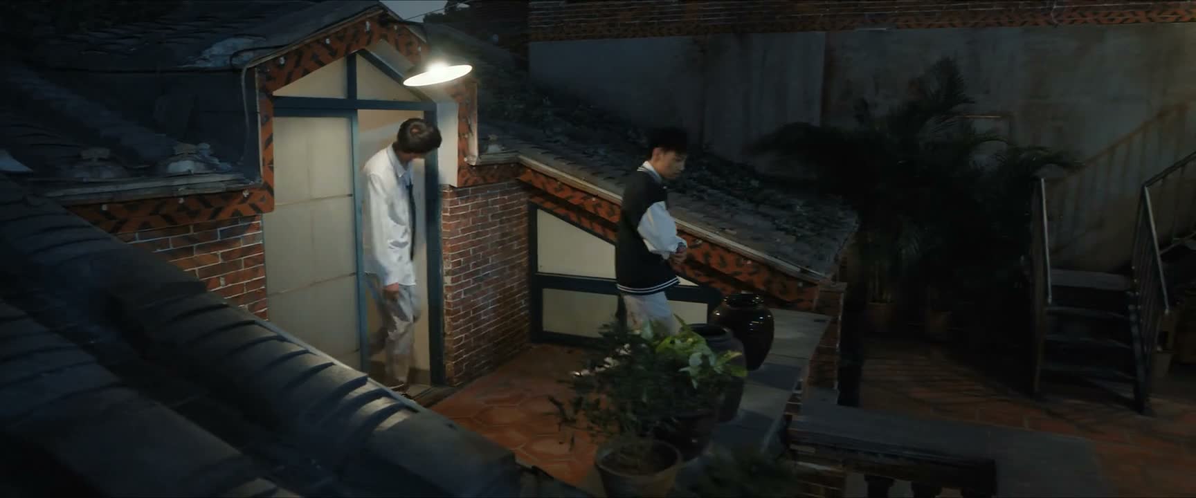 小林老师叫我们上来干嘛 我也不知道 人呢