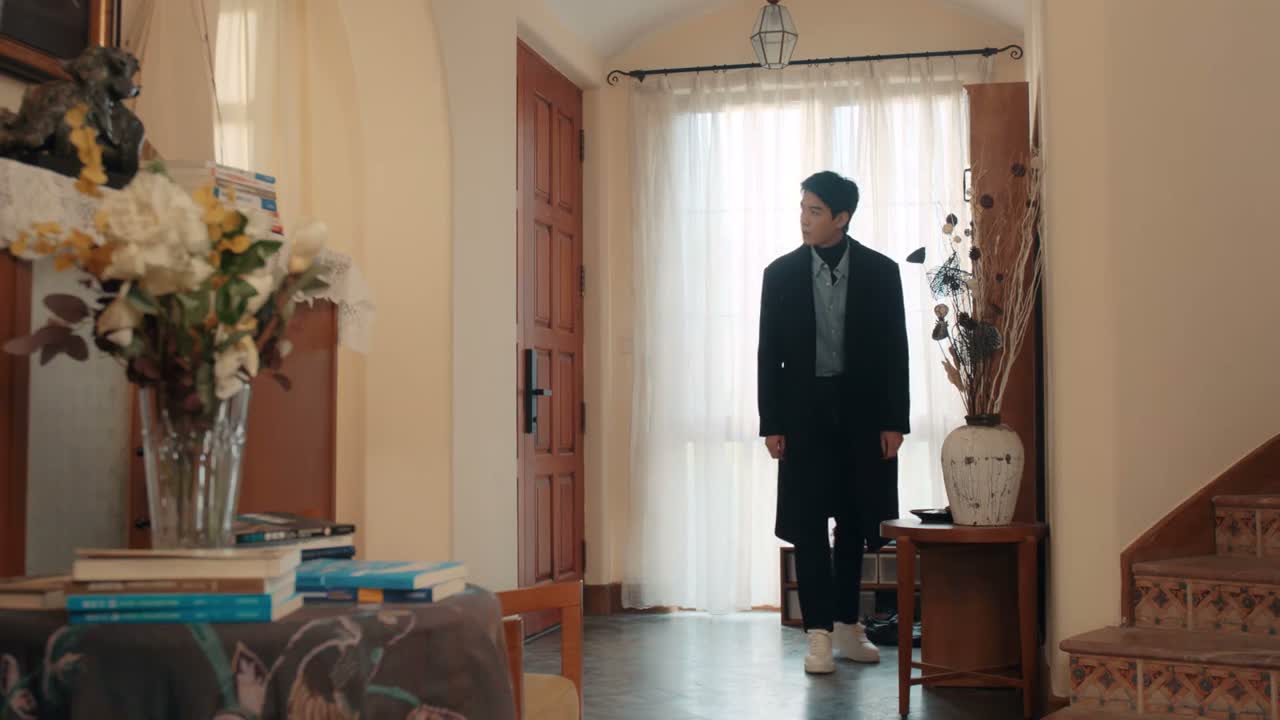 妈 儿子 你怎么突然回来了