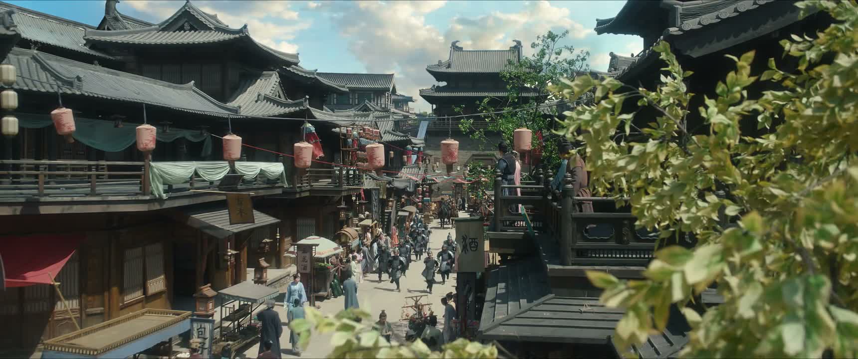 都让一下 大家让一让 我就说嘛 让开让开