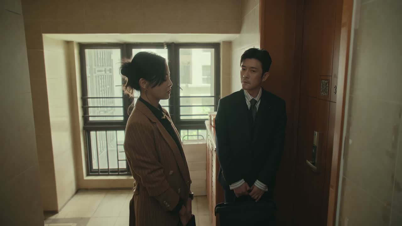 是跑到这来躲清净了