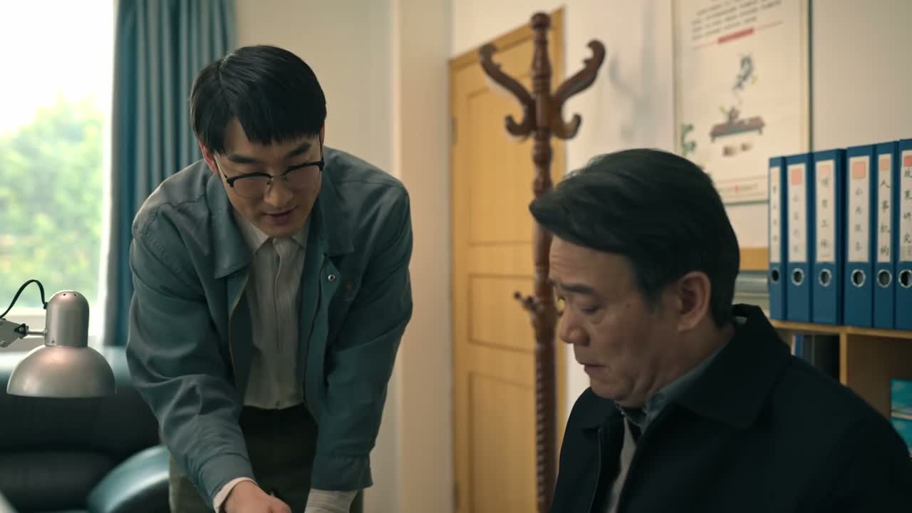 堆在待处理的文件里 都落灰了