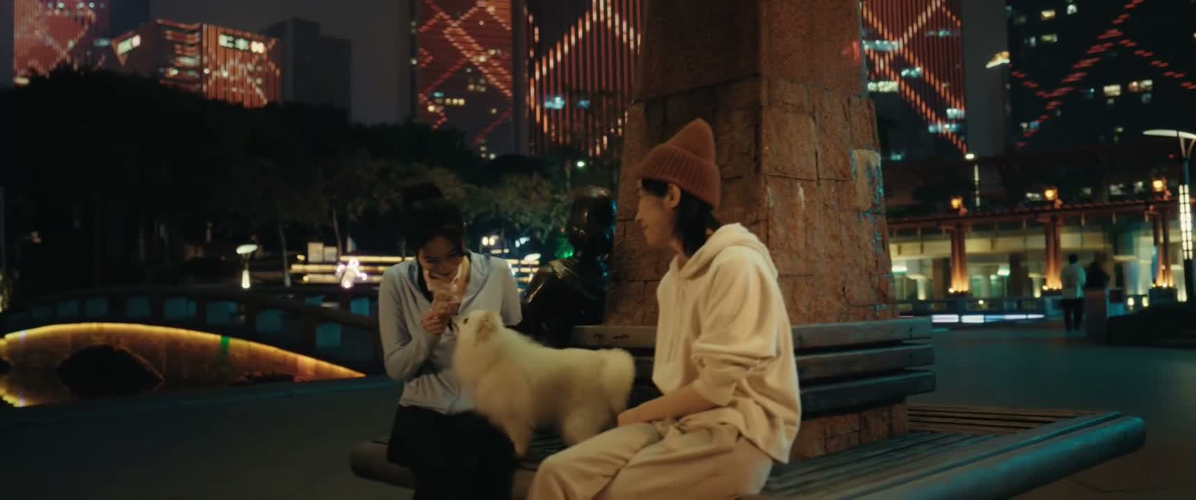 火腿肠 想不想吃啊