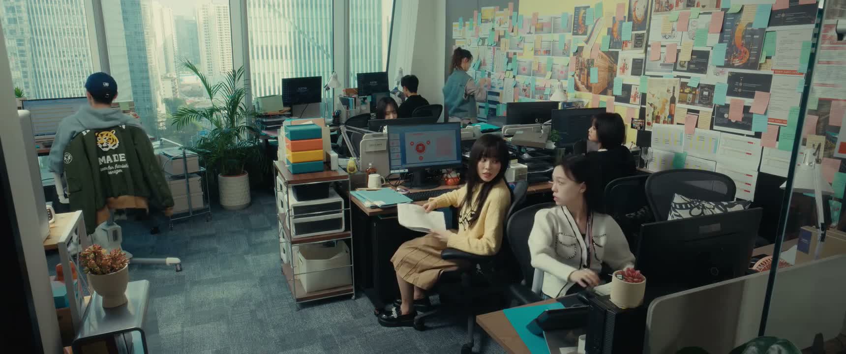 看来老大这受贿的罪名 怕是洗不掉了