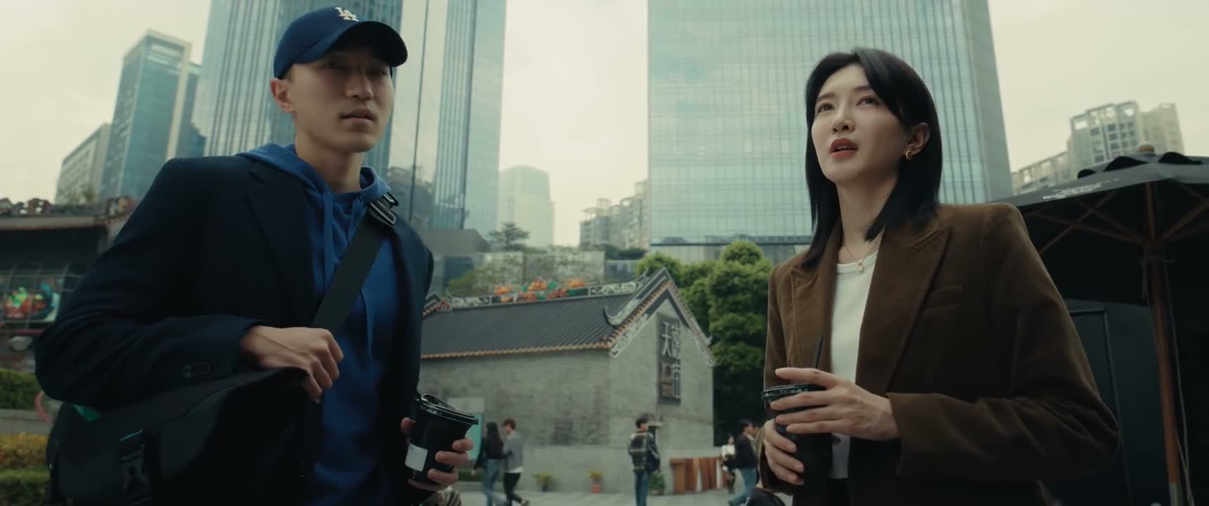 人生嘛 它都是一个阶段一个阶段的