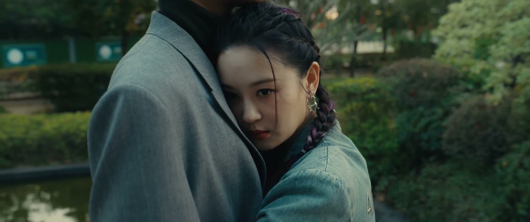 她的每一个问题 都能问到刀刃上