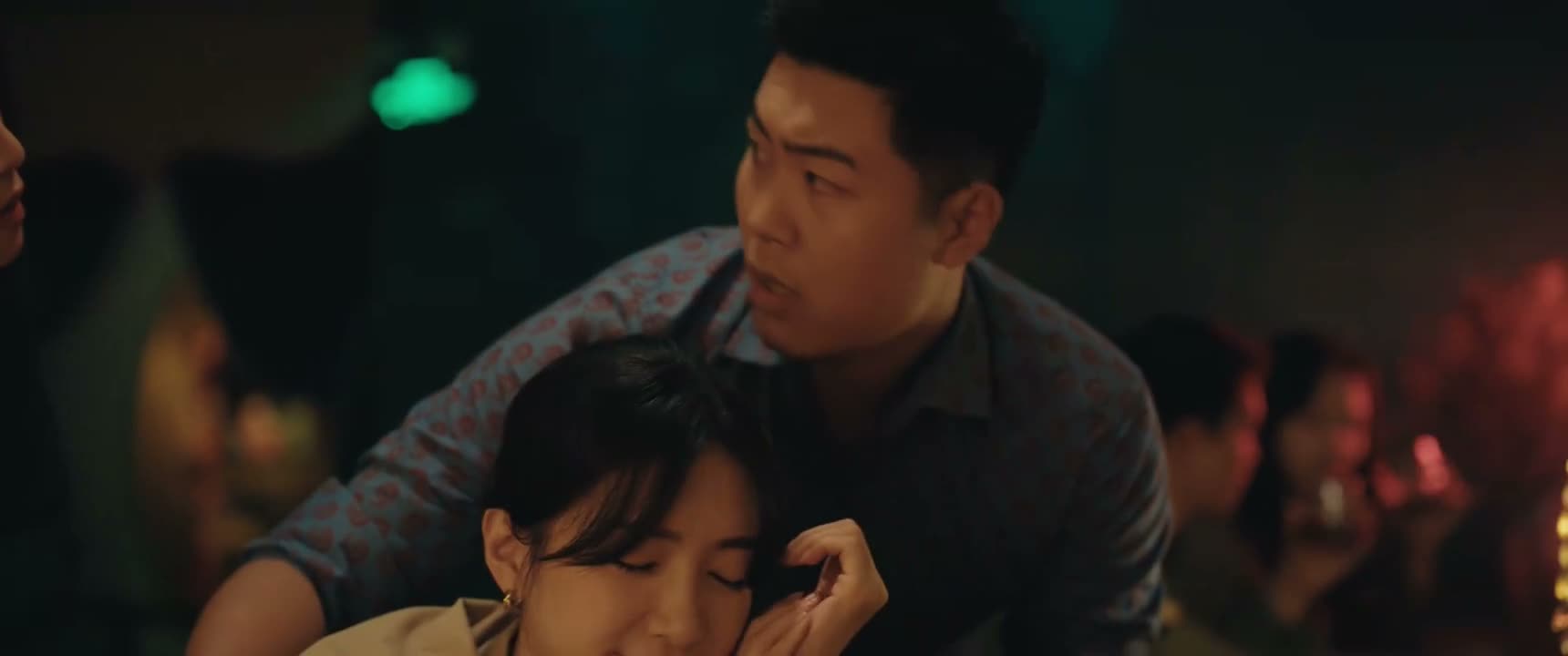 她是我对象 关你什么事 我还是你妈呢