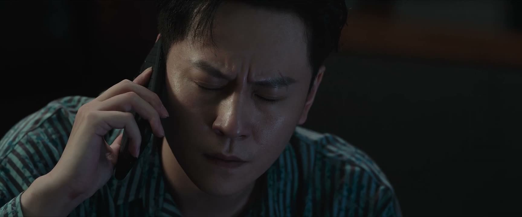 你救救我 他马上到我面前了