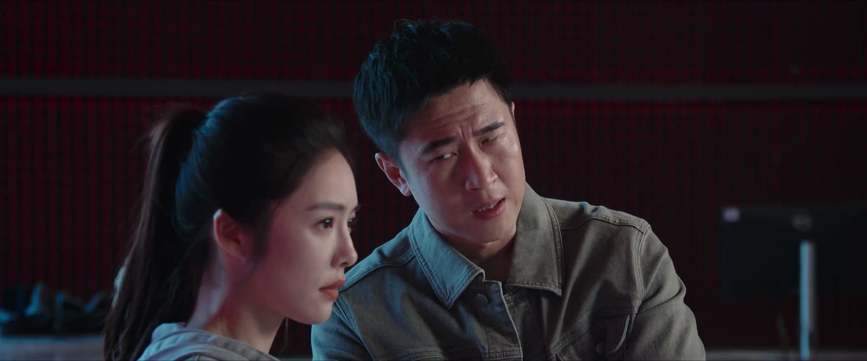你们两个到底什么关系啊