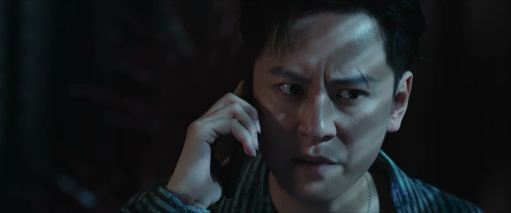 你先把卡藏起来 别让赖三知道了 好