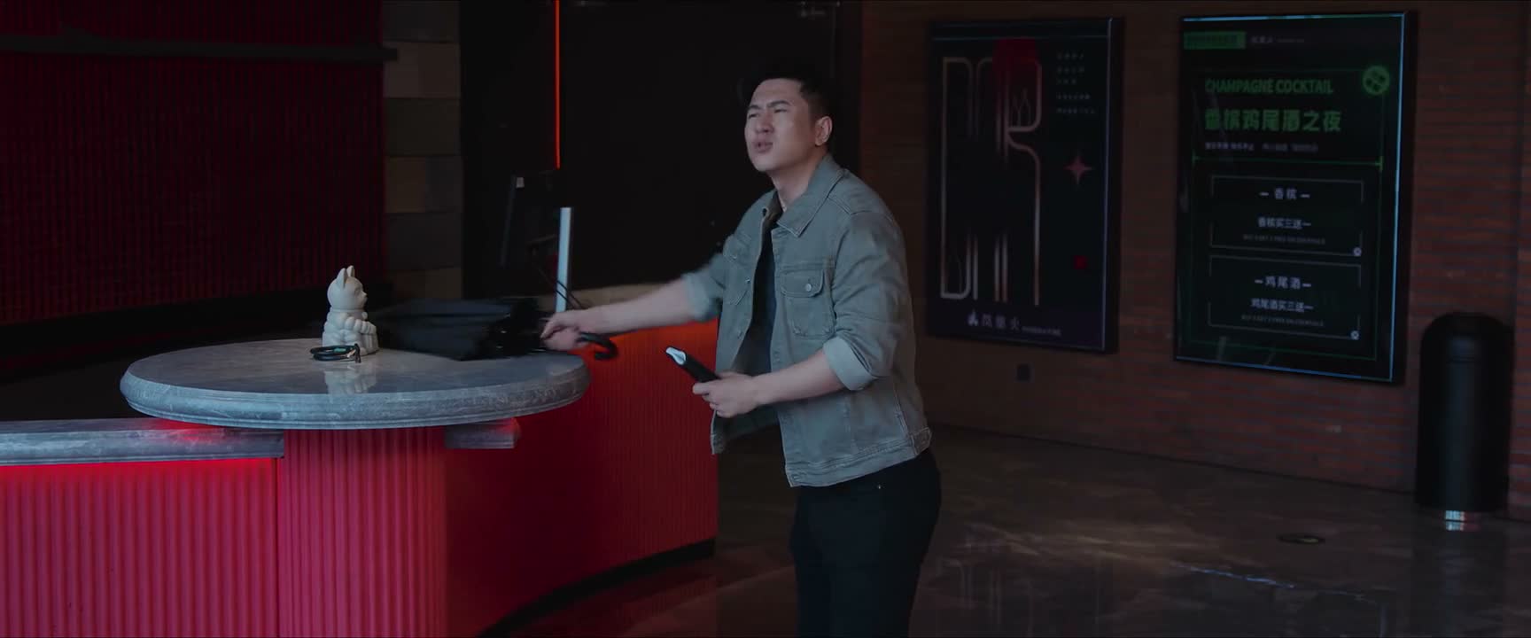 所以你们到底什么关系啊