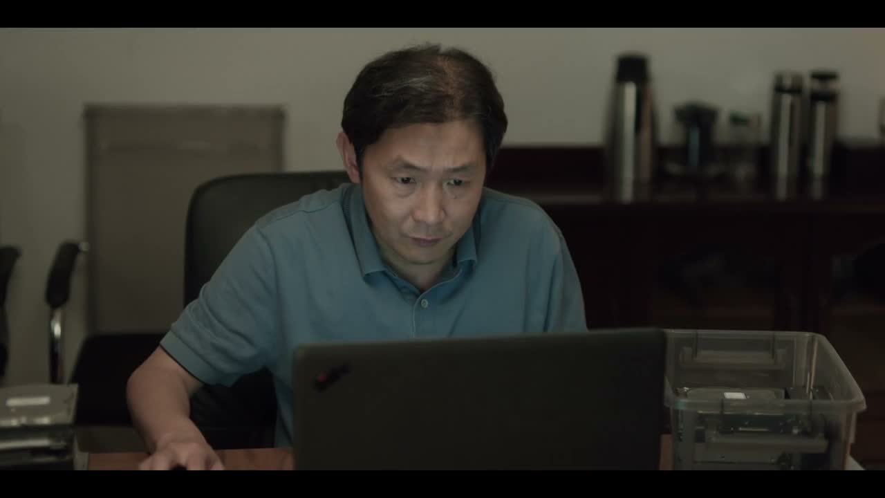 我就不配穿这身警服