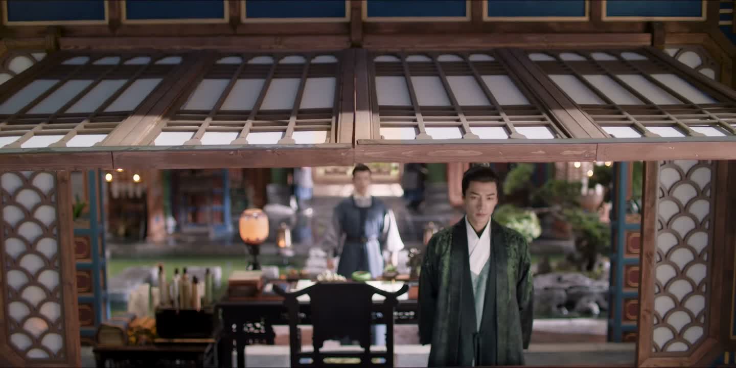 三爷 属下多嘴一句