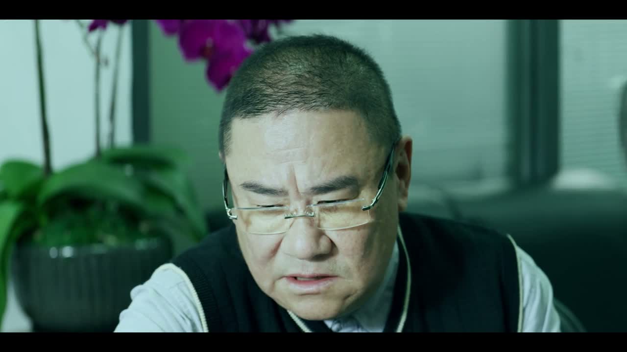 她好像姓林 叫林什么…
