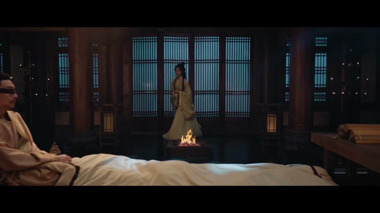爹 你猜猜我带什么回来了？