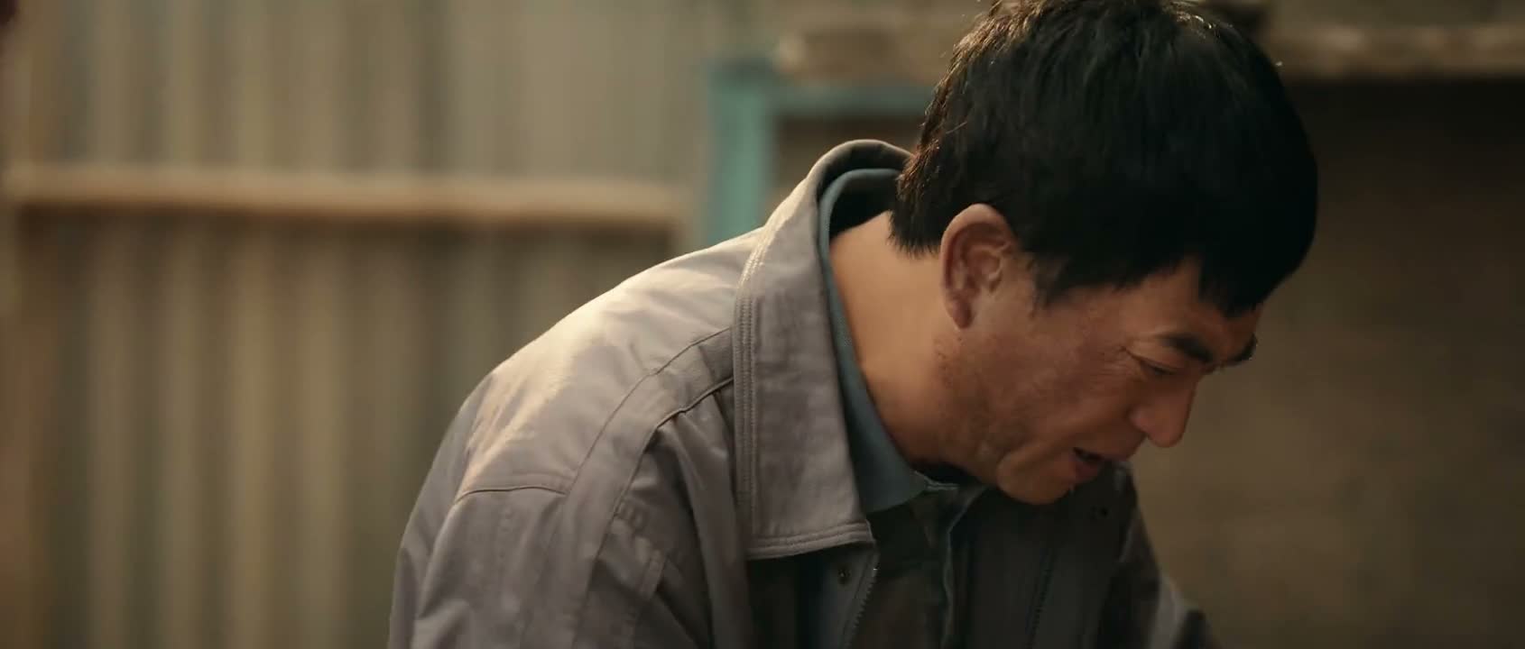 那你刚才咋不让我说呢