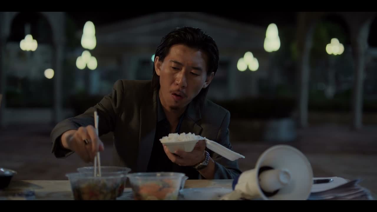 请你速速离开