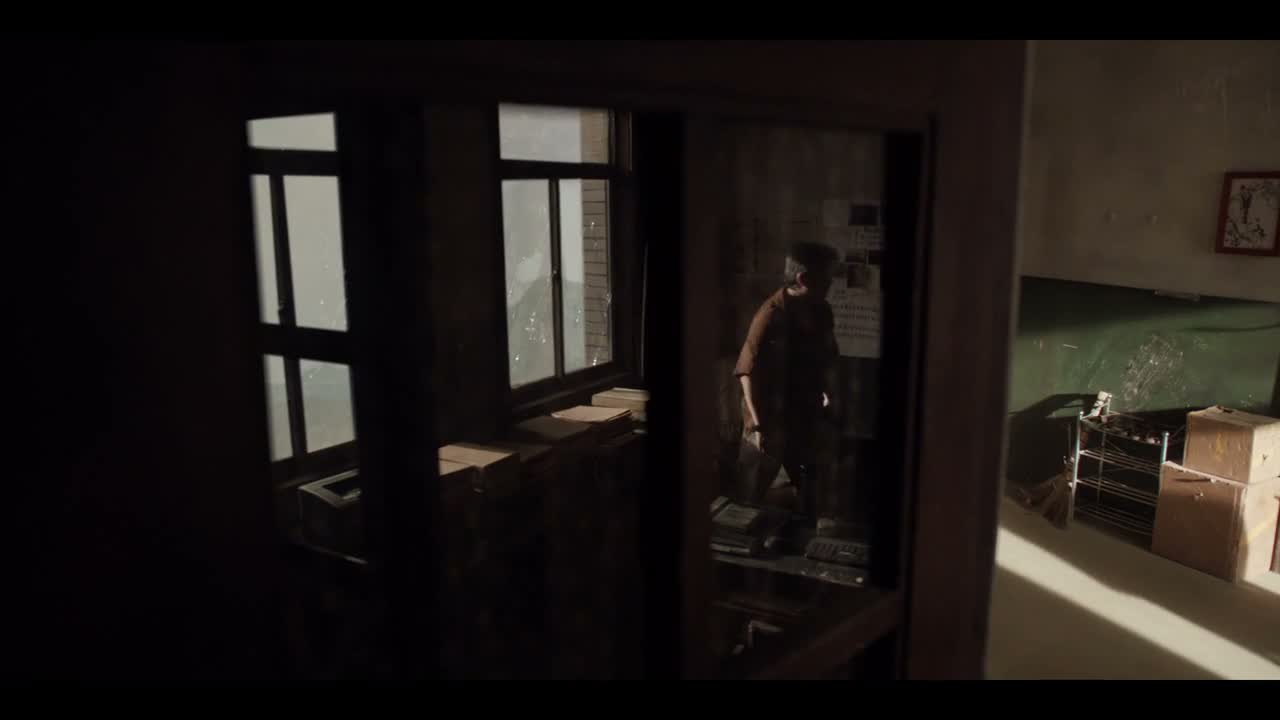 小灰狼 你他妈阴魂不散
