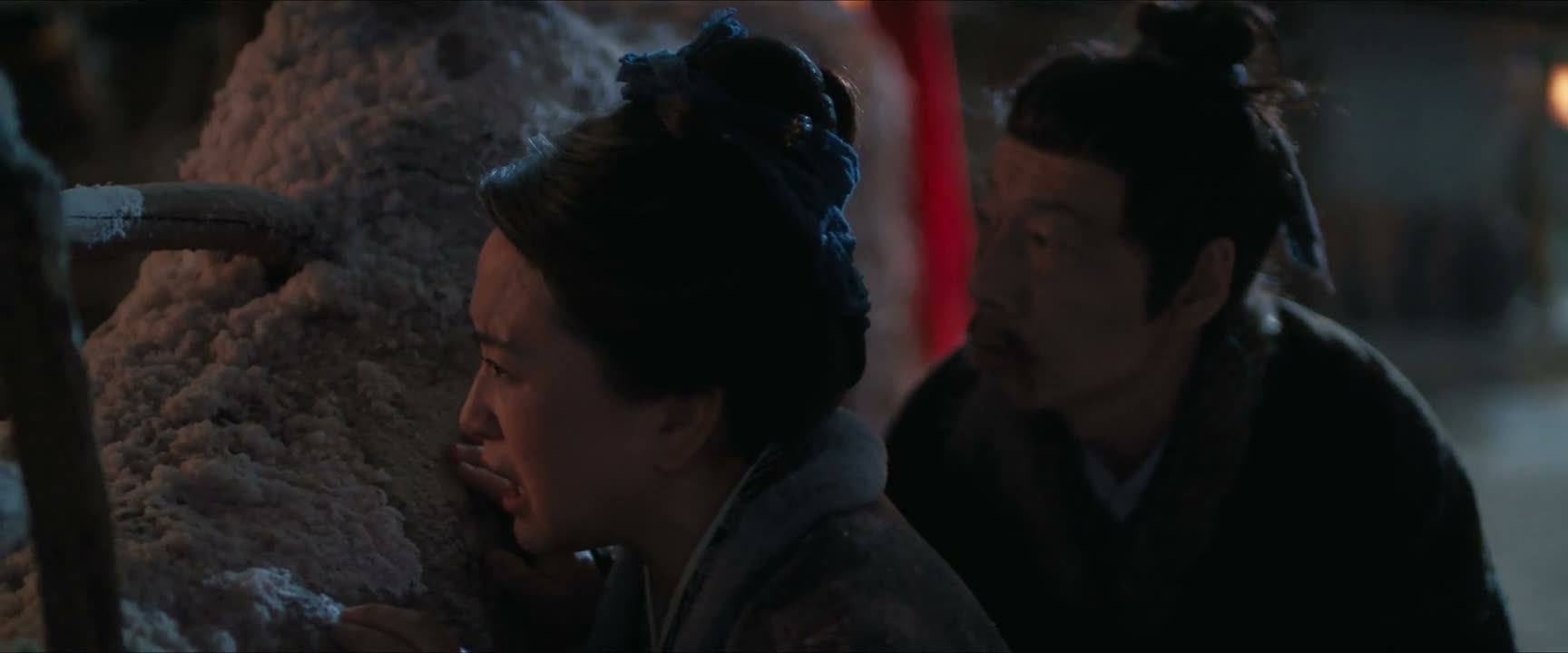 肯搭理她的赘婿