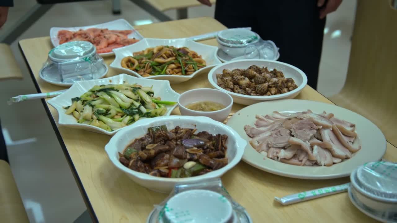 超标了吧 没有