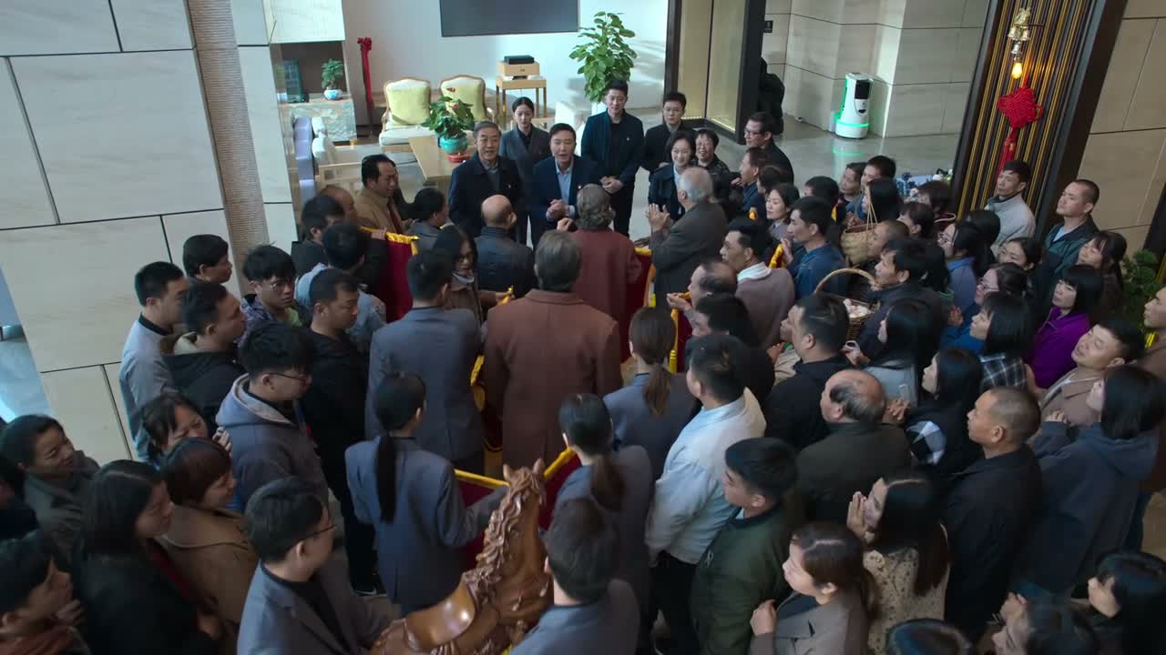 扫黑除恶 得人心哪