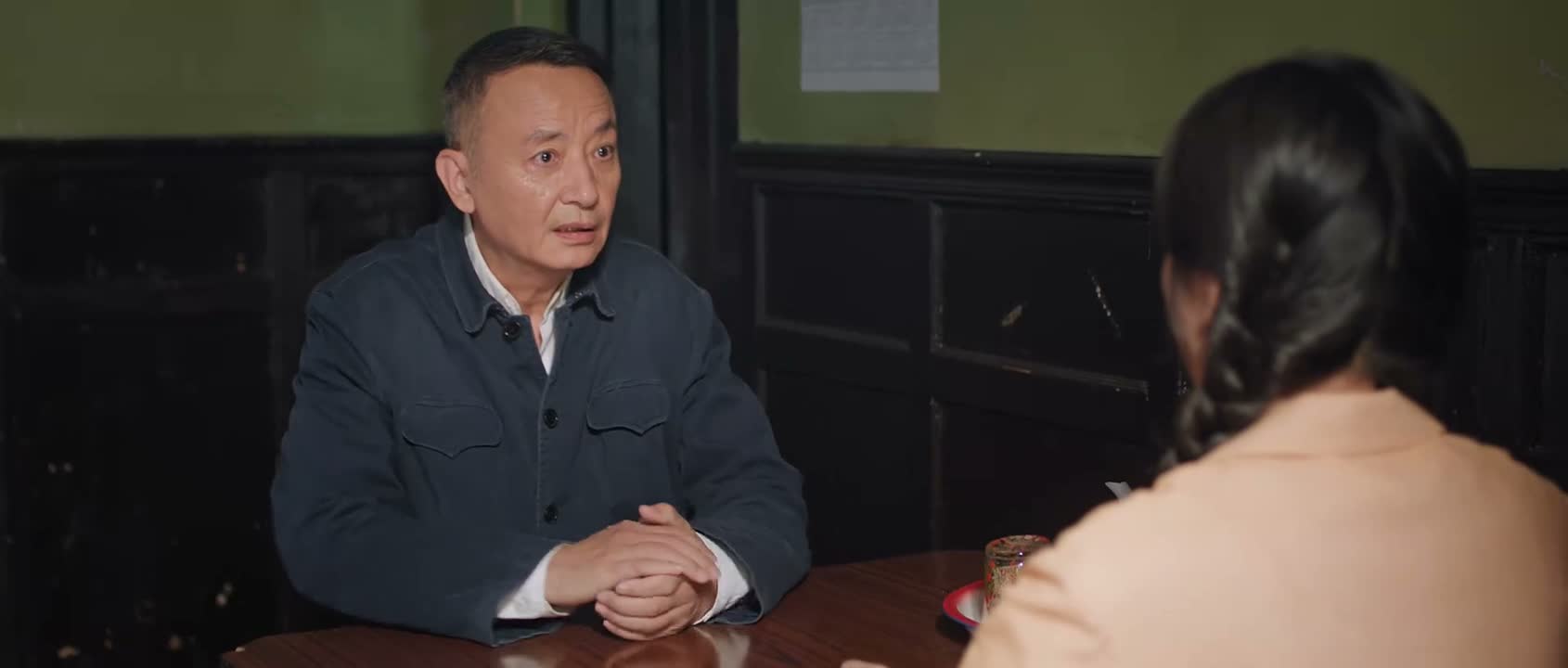 你可别问他