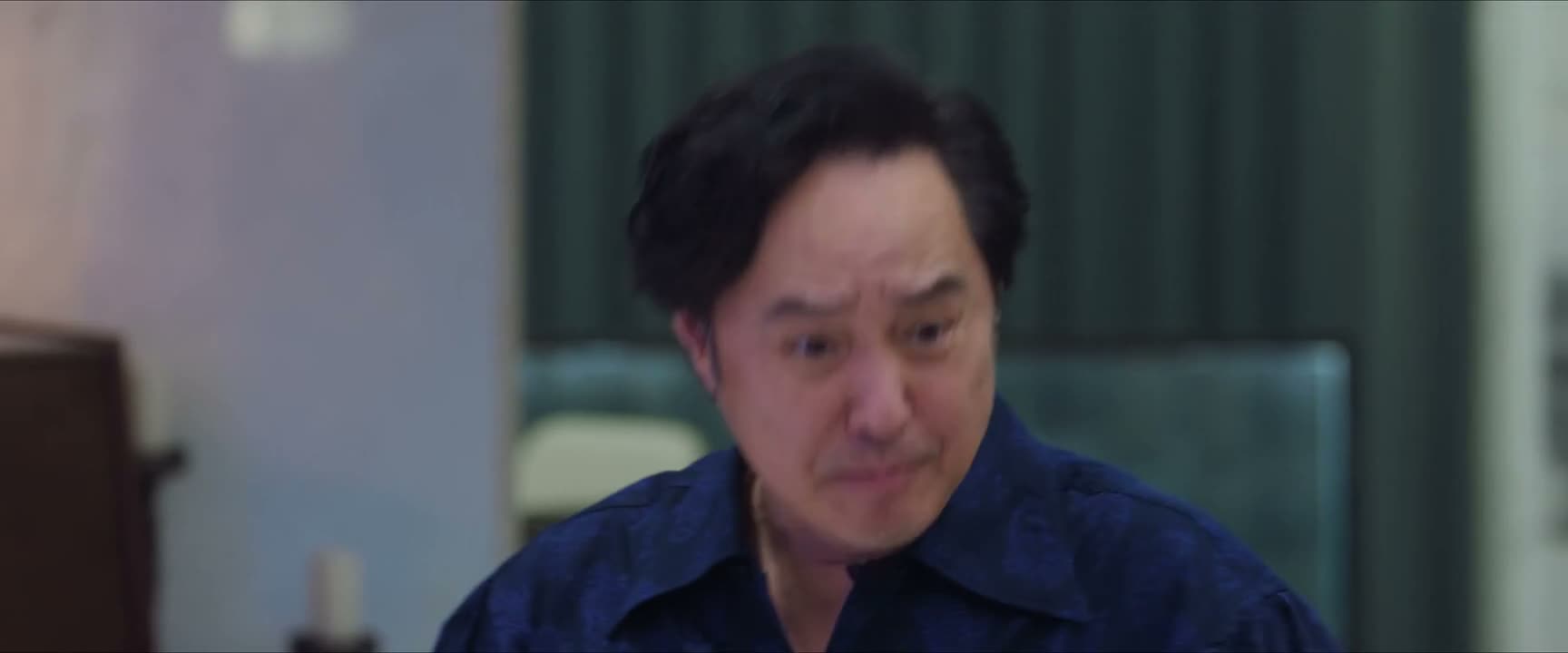 别光我玩啊 年轻人啊 活跃一点 别光看手机了