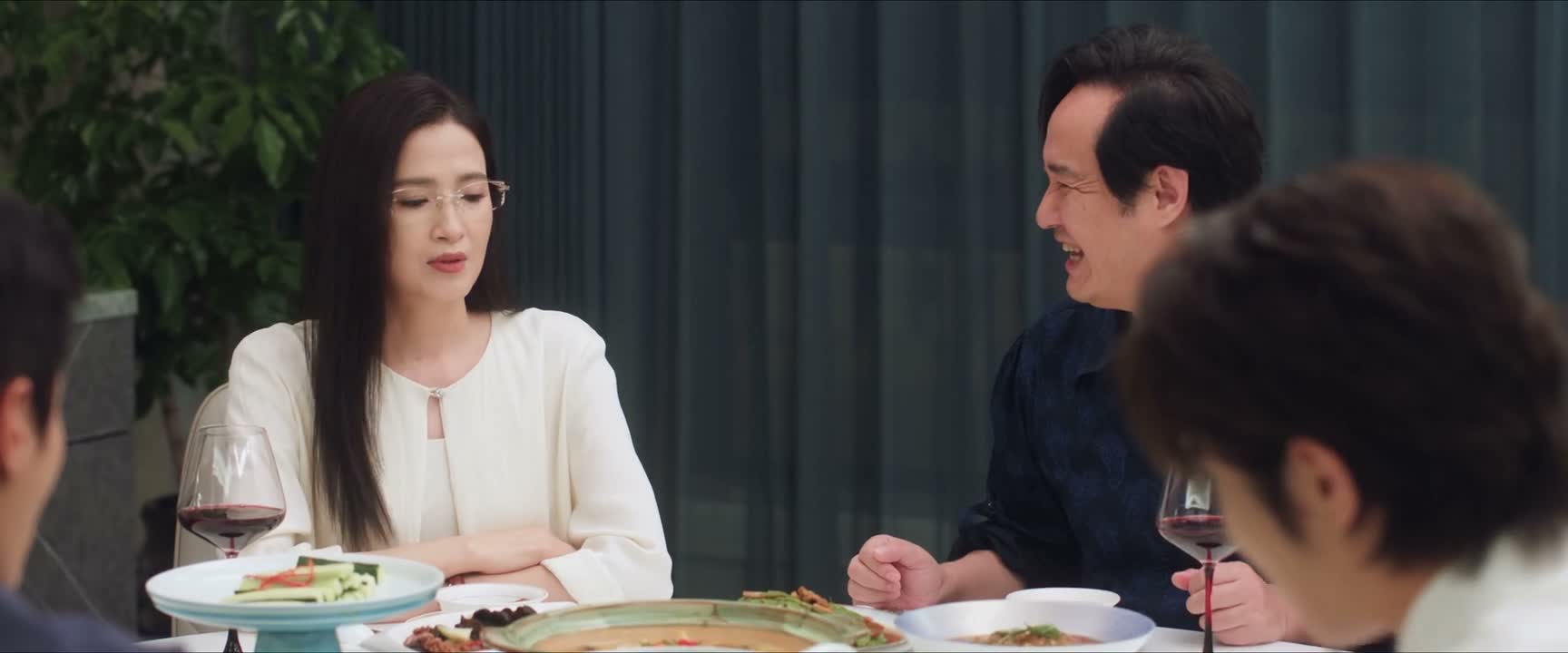 这么一大桌菜 弄了一下午吧