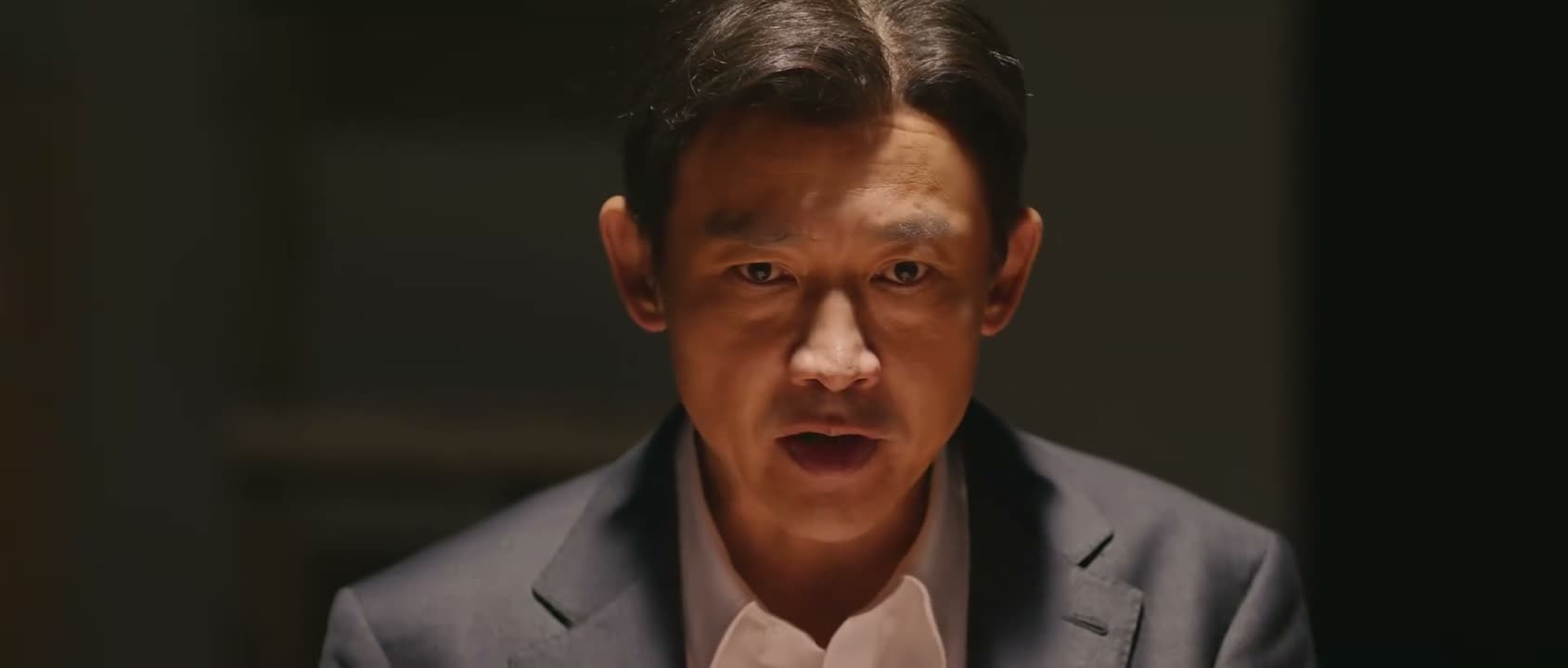 越晚上市涨得越多