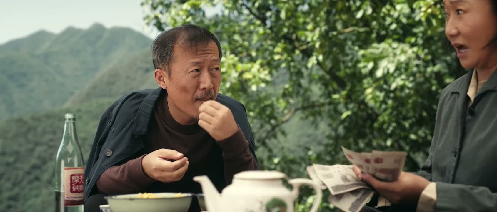 咋不想嘛 想也见不上