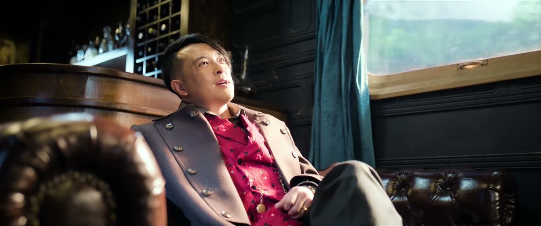 他肯定会自己出现的