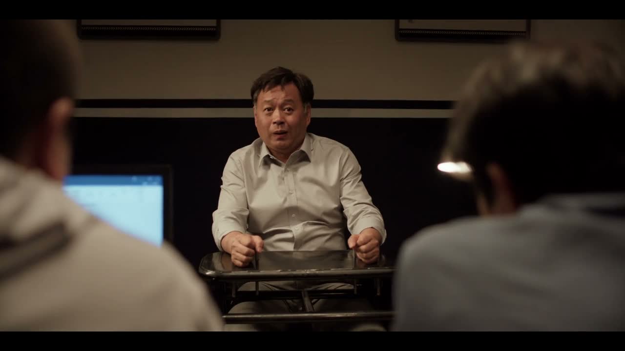 那个老色鬼 自己找死嘛