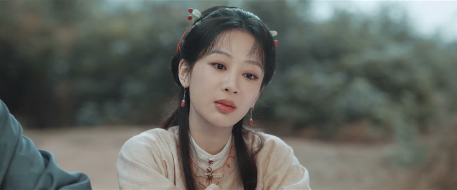 他人已经不在了吧