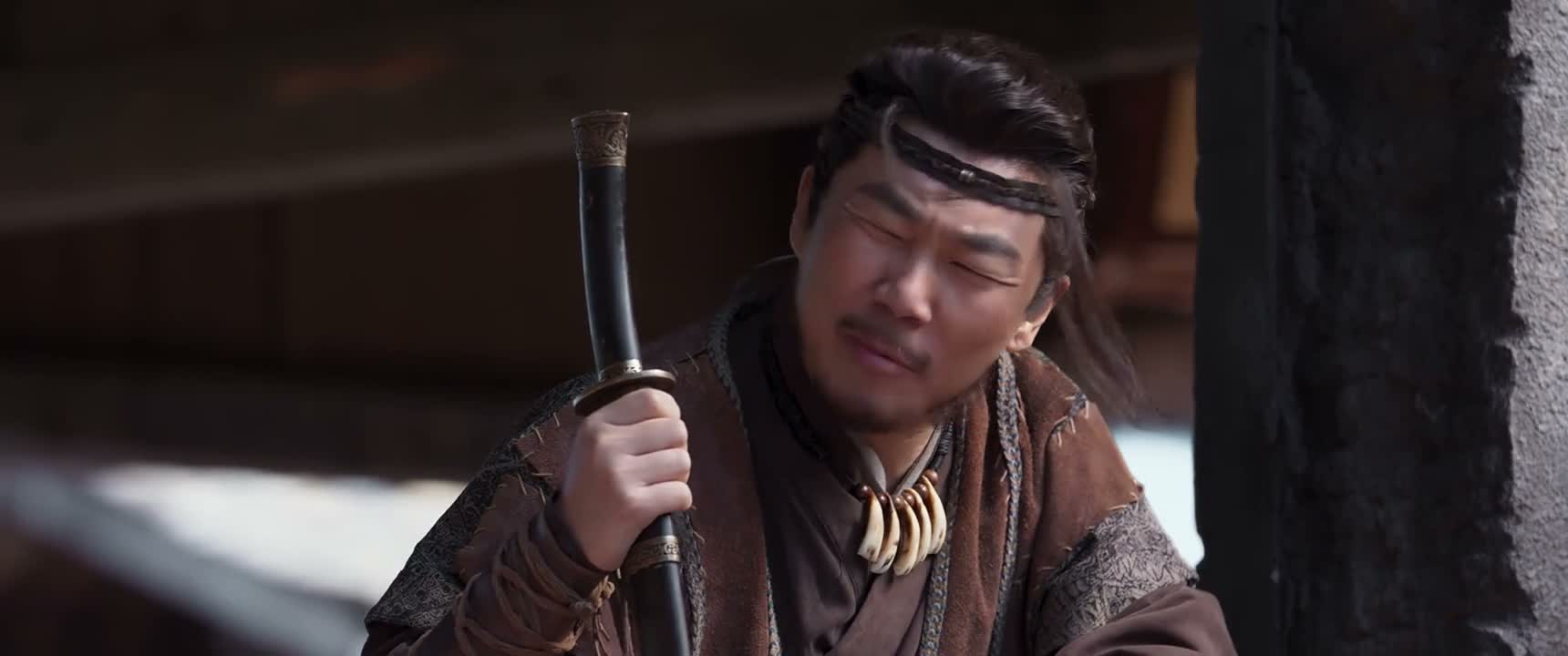 那个平时鼻孔长在脑门上的