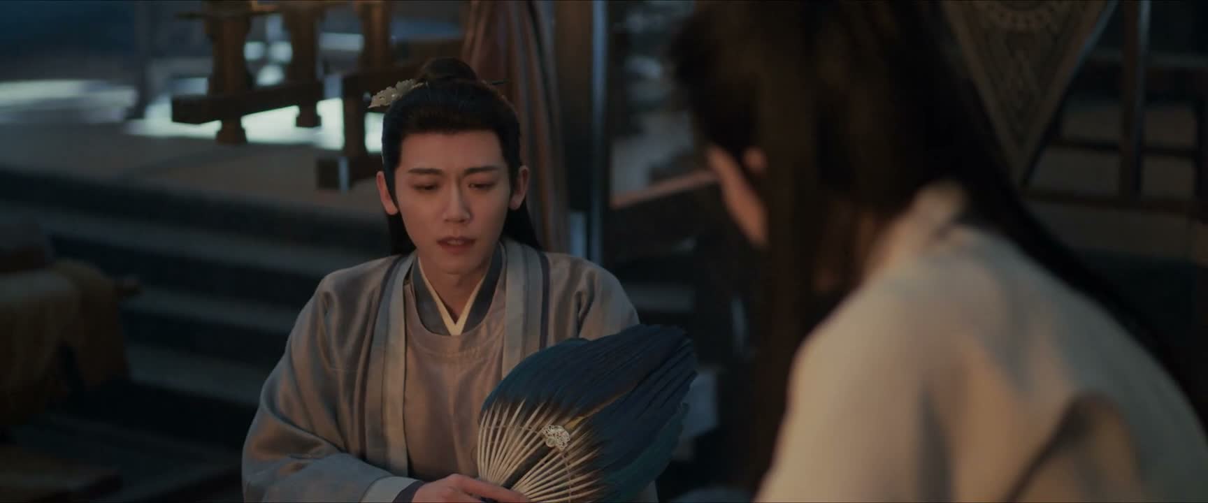 你到底想要瞒她到什么时候啊
