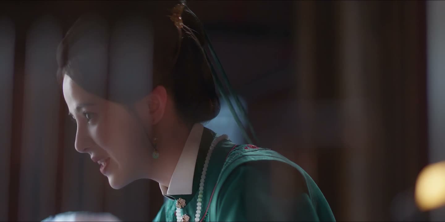 你也对我感兴趣 是不是