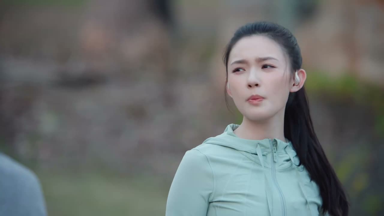 你去把我车开过来 我真跑不动了