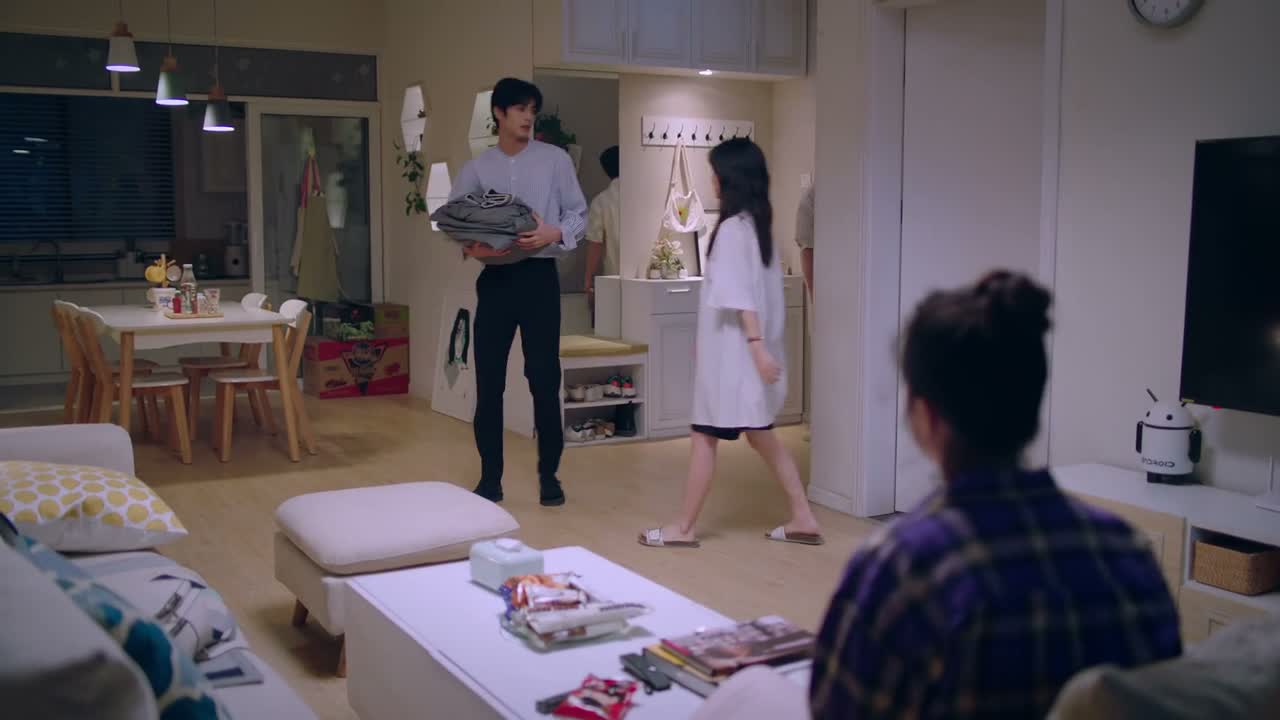 我们把床单被罩换了吧