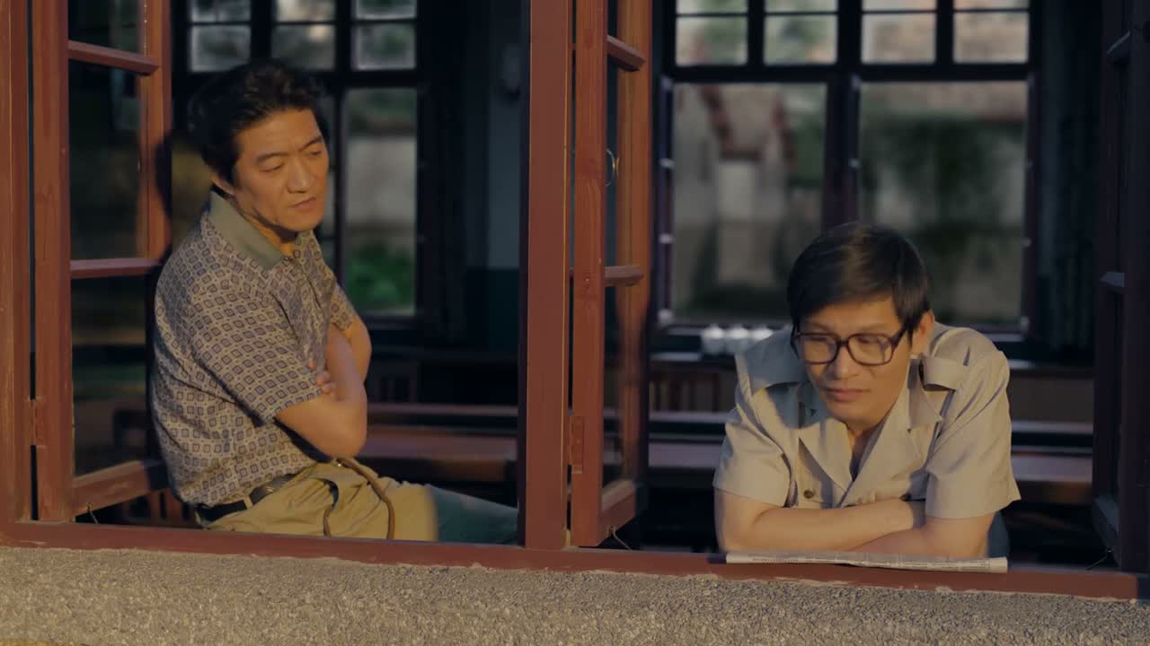 你叨叨什么呢 你是不是饿了