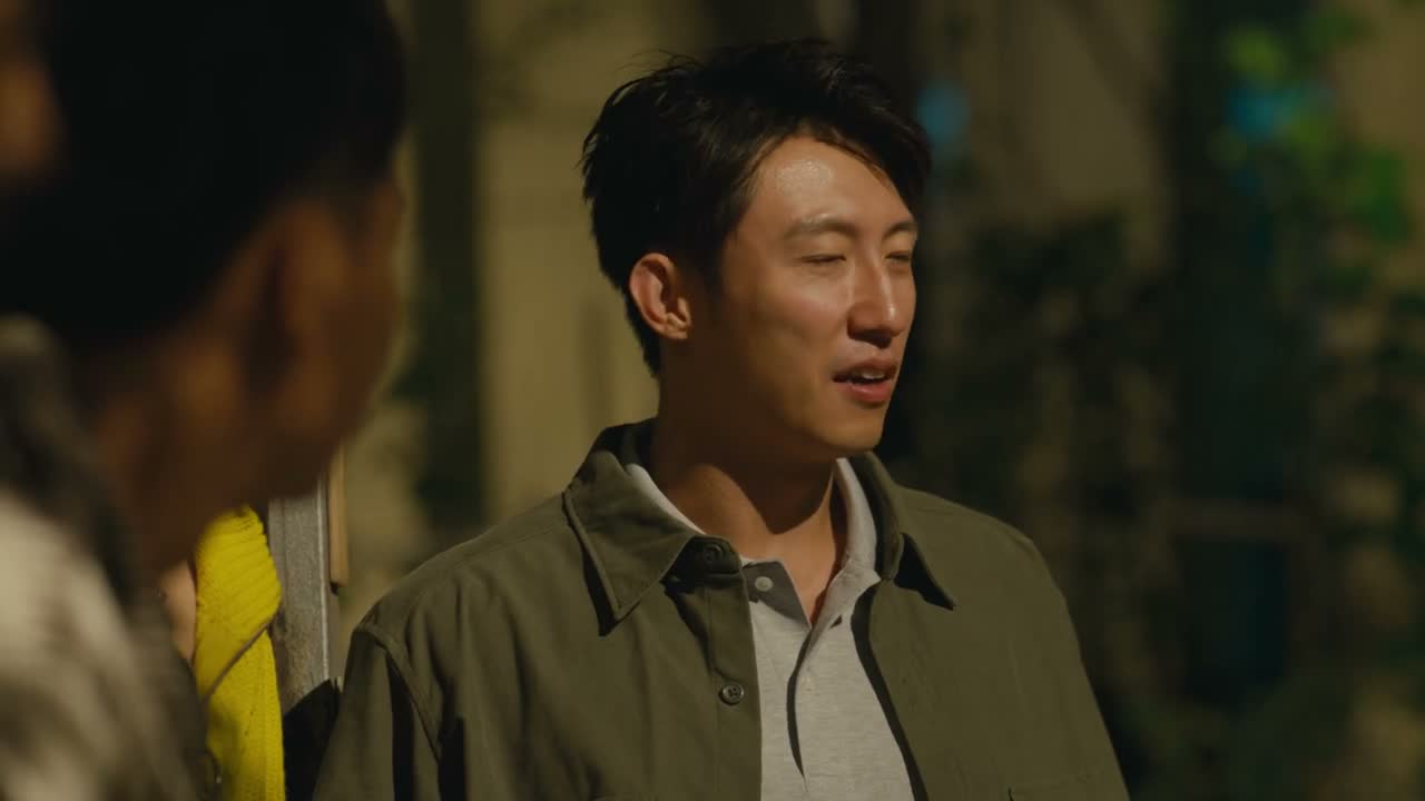 说 说话跟老教授似的