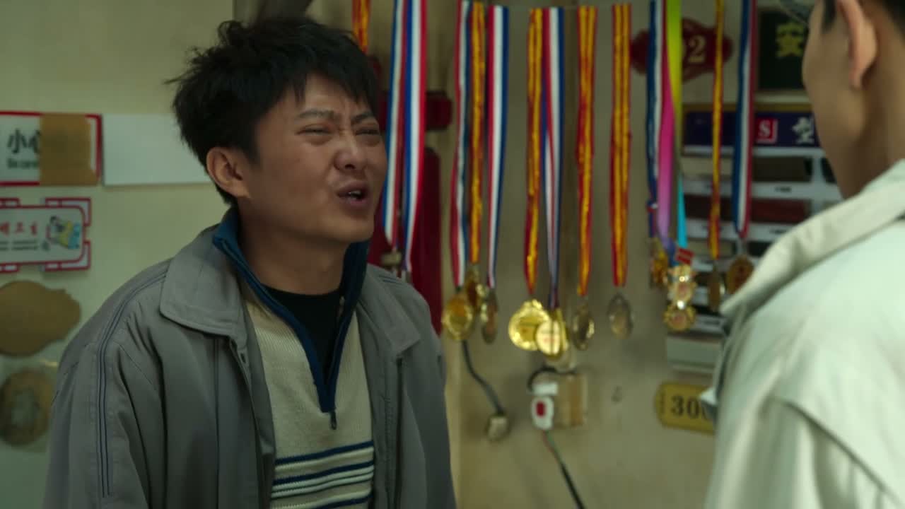 陆警官 您就别逗我了